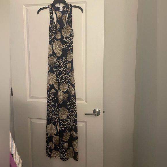 NWOT Zulily Navy & Ivory Shell Maxi Dress - Picture 3 of 4